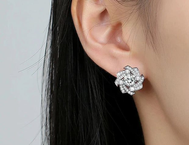 Swirling Round-Cut 2-Carat Moissanite Stud Earrings in 18K Gold Plating